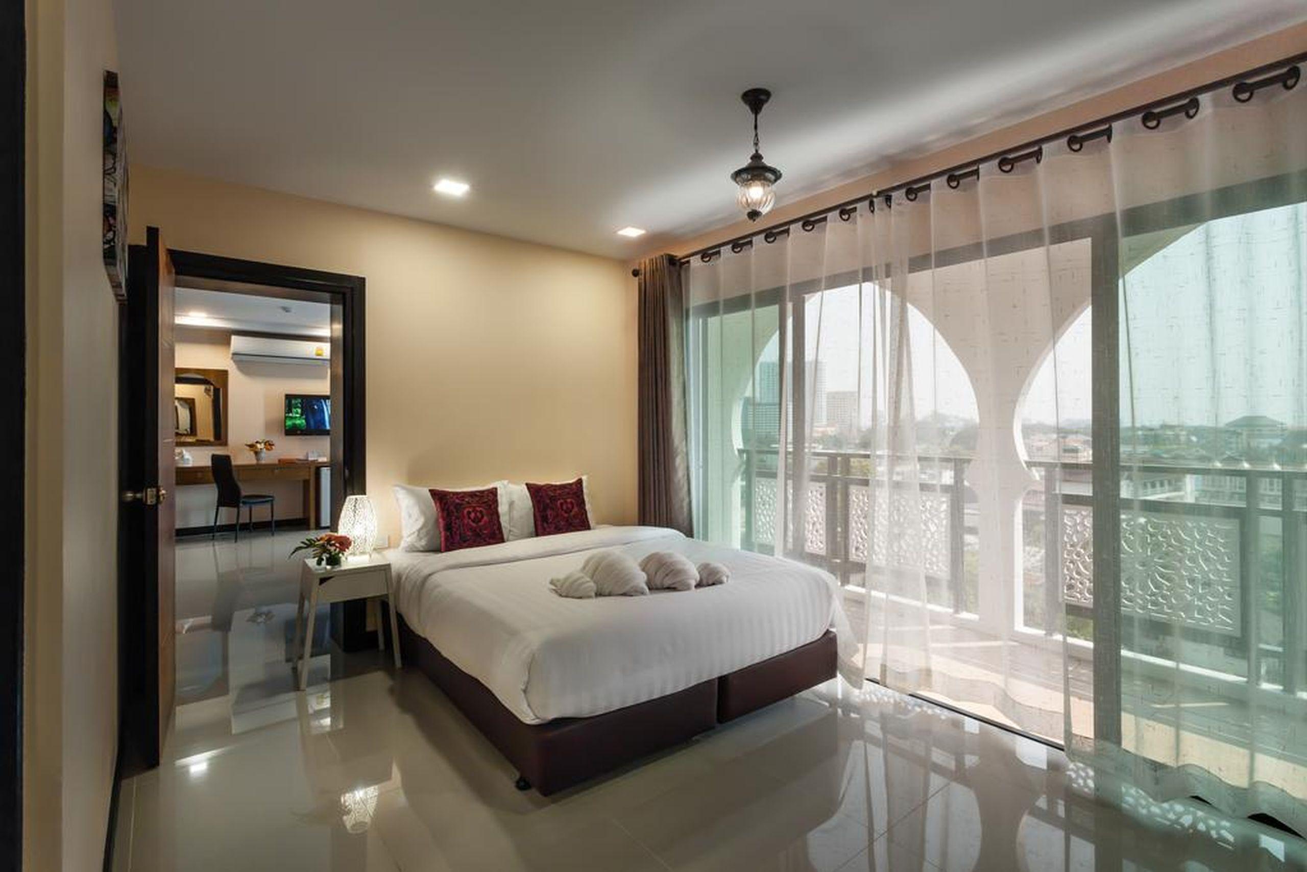 Casa Marocc Hotel Чиангмай Экстерьер фото